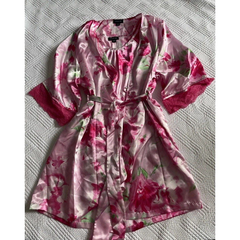 Jones New York Women's Small /Med Floral 2 Piece Lingerie Nightgown Robe Pink